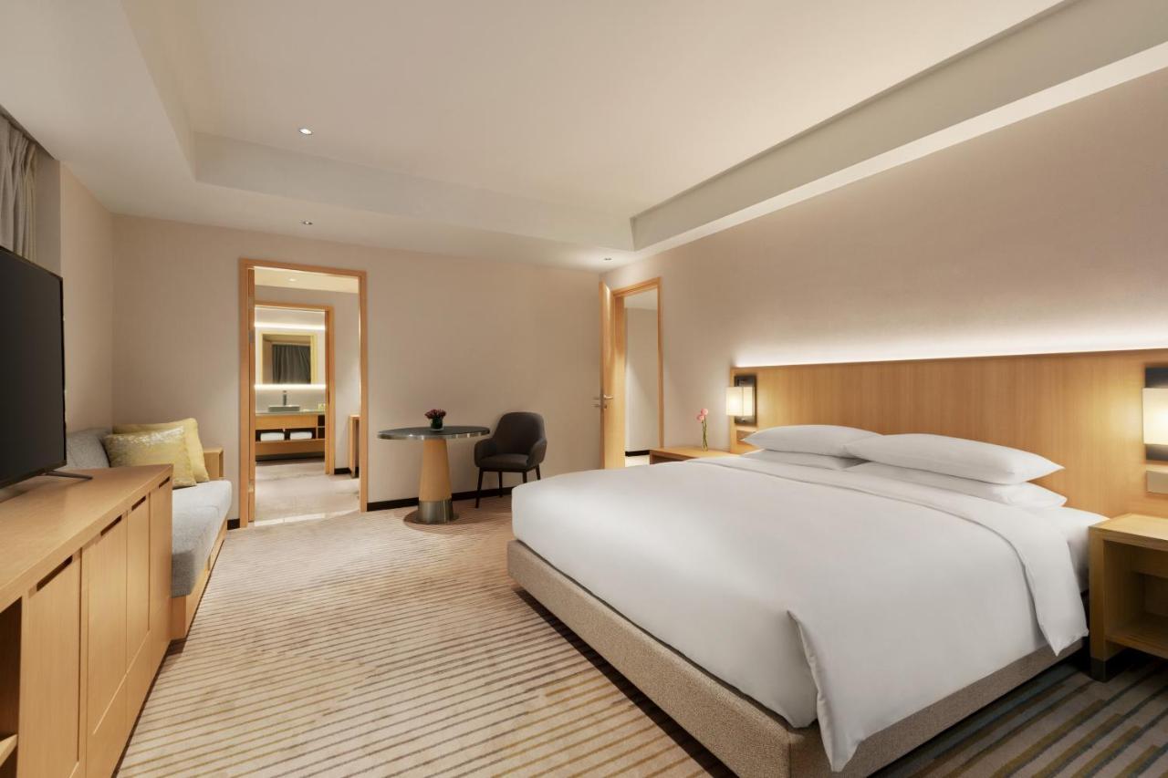 Hyatt Place Chengdu Pebble Walk Екстериор снимка