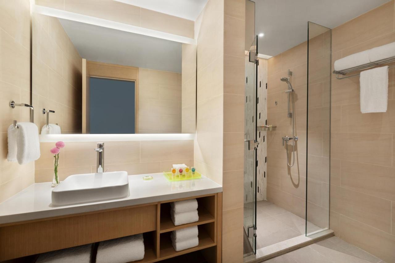 Hyatt Place Chengdu Pebble Walk Екстериор снимка